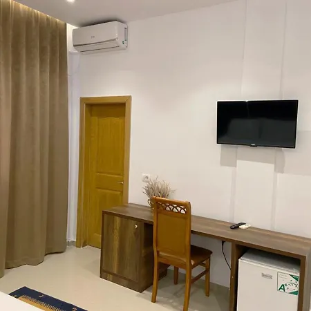 Niko 3* Berat